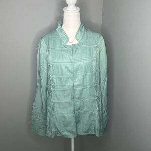 The Pyramid Collection tunic top